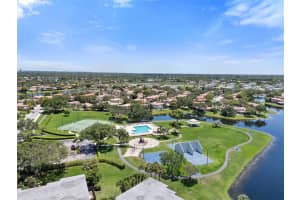 10772 SW 14TH PL, Davie, FL 33324 - MLS#F10504320