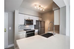 MLS# F10504329, Fort Lauderdale, Florida 33304