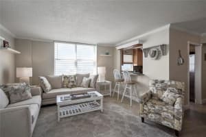 101 Briny Ave 1712, Pompano Beach, FL 33062 - MLS#F10504347