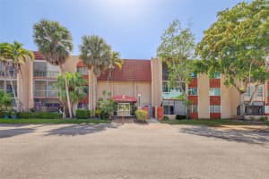 8260 SW 24th St 6112, North Lauderdale, FL 33068 - MLS#F10504357