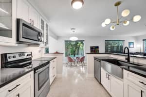 2808 NW 8th Ave, Wilton Manors, FL 33311 Sold 06/30/25