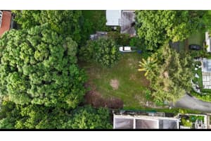 8220 NE 9th Ave, Miami, FL 33138 - MLS#F10504480