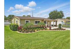 2830 Nw 172nd Ter, Miami Gardens