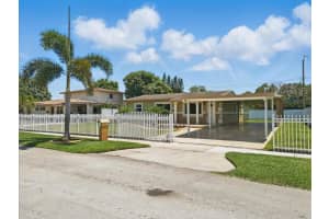 2830 NW 172nd Ter, Miami Gardens, FL 33056 - MLS#F10504573