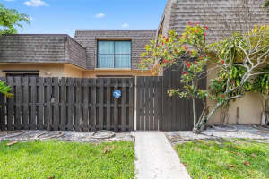 203 Waterview Dr 902, Palm Springs, FL 33461 Sold 06/30/25