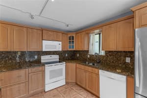 203 Waterview Dr 902, Palm Springs, FL 33461 Sold 06/30/25