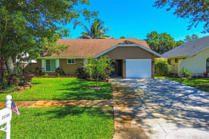 22388 Swordfish Dr, Boca Raton, FL 33428 - MLS#F10504642