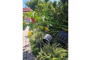 4849 NW 9th St, Plantation, FL 33317 Sold 10/07/25