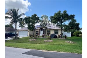 1752 SW Starman Ave, Port Saint Lucie, FL 34953 - MLS#F10504675