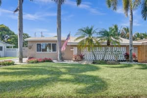 6541 Park St, Hollywood, FL 33024 Sold 08/28/25