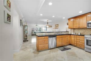 18940 Stewart Cir 2, Boca Raton, FL 33496 - MLS#F10504699