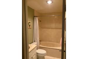 6243 Bay Club Dr 2, Fort Lauderdale, FL 33308 - MLS#F10504703