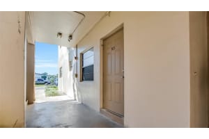 2440 SW 81st Ave 101, Davie, FL 33324 Sold 08/01/25