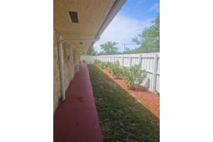 345 NW 5th St 2, Pompano Beach, FL 33060 - MLS#F10504758
