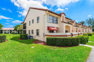 801 Freedom Ct 801, Deerfield Beach, FL 33442 Sold 11/17/25