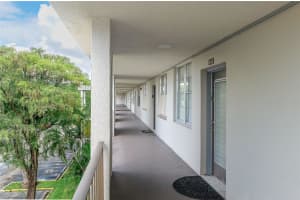 4851 NW 26th Ct 443, Lauderdale Lakes, FL 33313 - MLS#F10504786