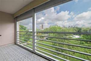 4851 NW 26th Ct 443, Lauderdale Lakes, FL 33313 - MLS#F10504786