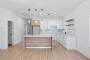 1016 14th St, West Palm Beach, FL 33401 Sold 06/27/25