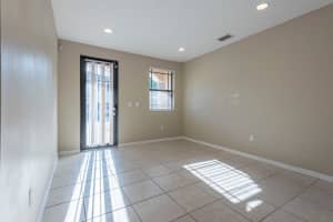 667 NE 35th Ave, Homestead, FL 33033 Sold 01/05/26