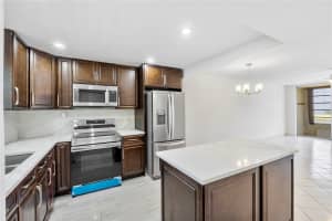 8340 SANDS POINT BLVD 103 P, Tamarac, FL 33321 - MLS#F10504958