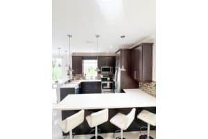 8785 NW 6th St, Coral Springs, FL 33071 Sold 10/09/25