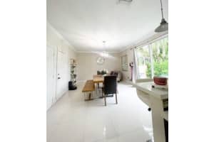 8785 NW 6th St, Coral Springs, FL 33071 Sold 10/09/25