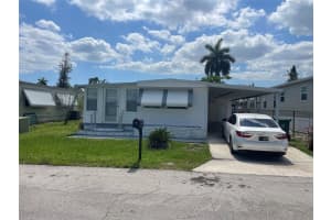 1711 Sw 84th Ave, Davie