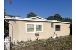 300 NE 26th St, Pompano Beach, FL 33064 Sold 09/17/25