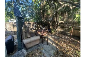 300 NE 26th St, Pompano Beach, FL 33064 Sold 09/17/25