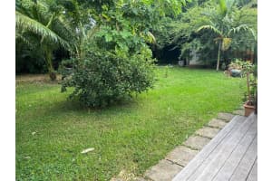 817 NE 37th St, Oakland Park, FL 33334 Sold 08/07/25