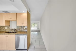 2003 GRANADA J3, Coconut Creek, FL 33066 Sold 10/09/25