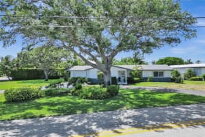 2761 NE 12th St, Pompano Beach, FL 33062 Sold 11/04/25