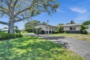 2761 NE 12th St, Pompano Beach, FL 33062 - MLS#F10505063