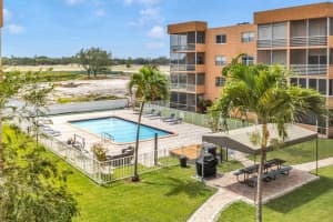 3048 E Sunrise Lakes Dr 313, Fort Lauderdale, FL 33322 Sold 07/11/25