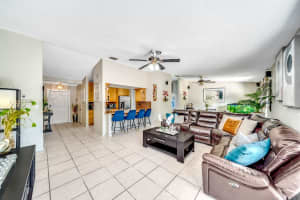 2533 Doral Way, West Palm Beach, FL 33407 Sold 09/10/25