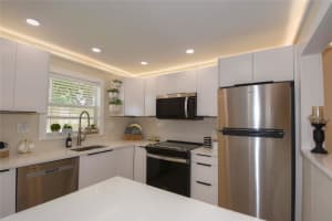 9581 Sunrise Lakes Blvd 108, Sunrise, FL 33322 - MLS#F10505145