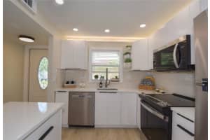 9581 Sunrise Lakes Blvd 108, Sunrise, FL 33322 - MLS#F10505145
