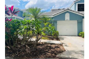 8365 Waterford Cir 8365, Tamarac, FL 33321 Sold 11/17/25