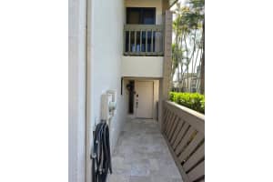 6079 Glendale Dr 6079, Boca Raton, FL 33433 Sold 09/30/25