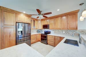 6079 Glendale Dr 6079, Boca Raton, FL 33433 Sold 09/30/25