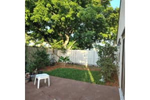 940 Cumberland Ter, Davie, FL 33325 Sold 06/20/25