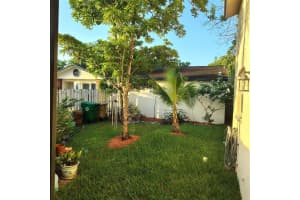 940 Cumberland Ter, Davie, FL 33325 Sold 06/20/25