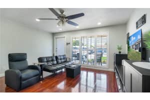 1433 SW 48th Ave, Plantation, FL 33317 Sold 09/22/25