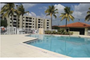8185 NW 7th St 214, Miami, FL 33126 - MLS#F10505269