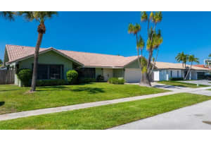2751 NE 46th St, Lighthouse Point, FL 33064 - MLS#F10505280