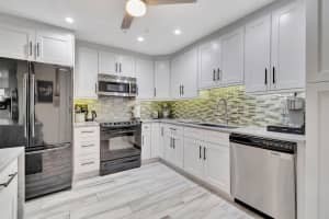 8051 Ambach Way 25-B, Hypoluxo, FL 33462 Sold 08/01/25