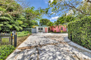 1213 NE 5th St, Pompano Beach, FL 33060 Sold 08/22/25