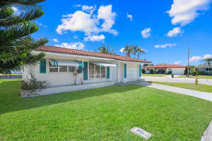 4922 52nd Street, Tamarac, FL 33319 - MLS#F10505328