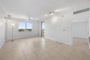1830 Radius Dr 607, Hollywood, FL 33020 - MLS#F10505342