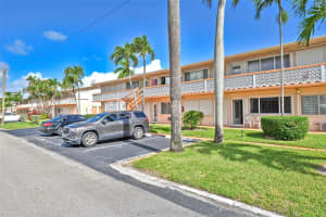 925 11th Avenue, Hallandale Beach, FL 33009 - MLS#F10505358